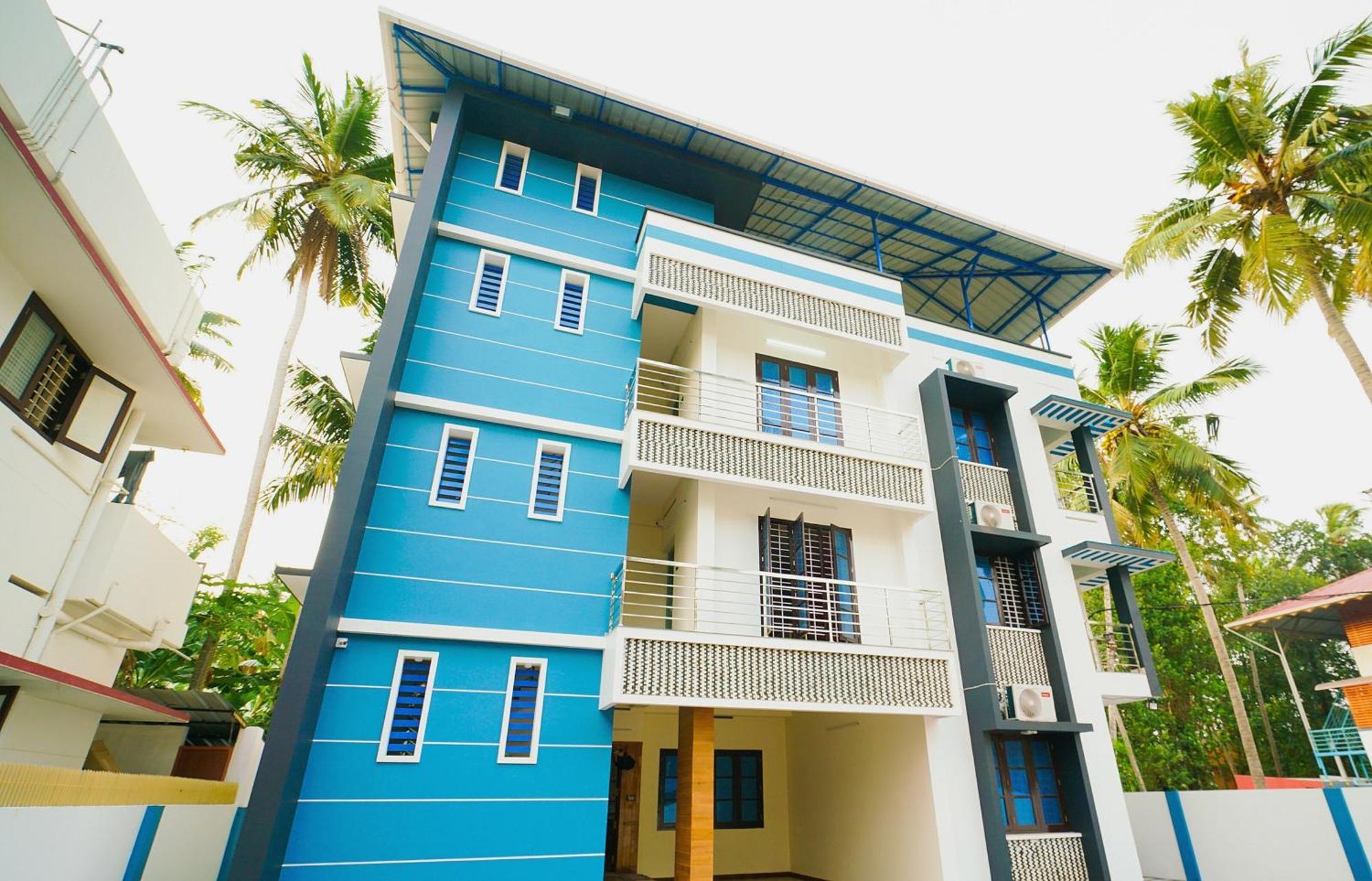 Hotel O Majestic Stays Kazhakuttam Exterior photo